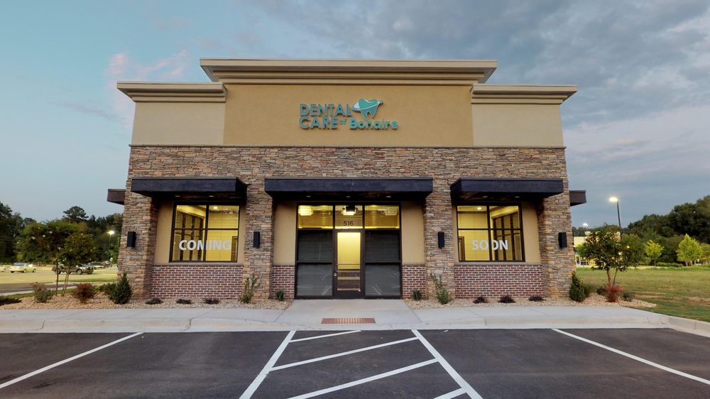 image of business Dental Care of Bonaire