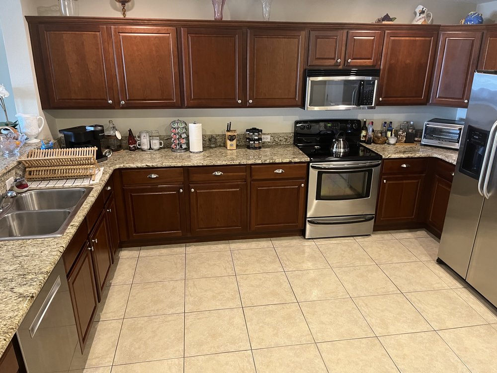 Let's Sparkle Professional Cleaning Services