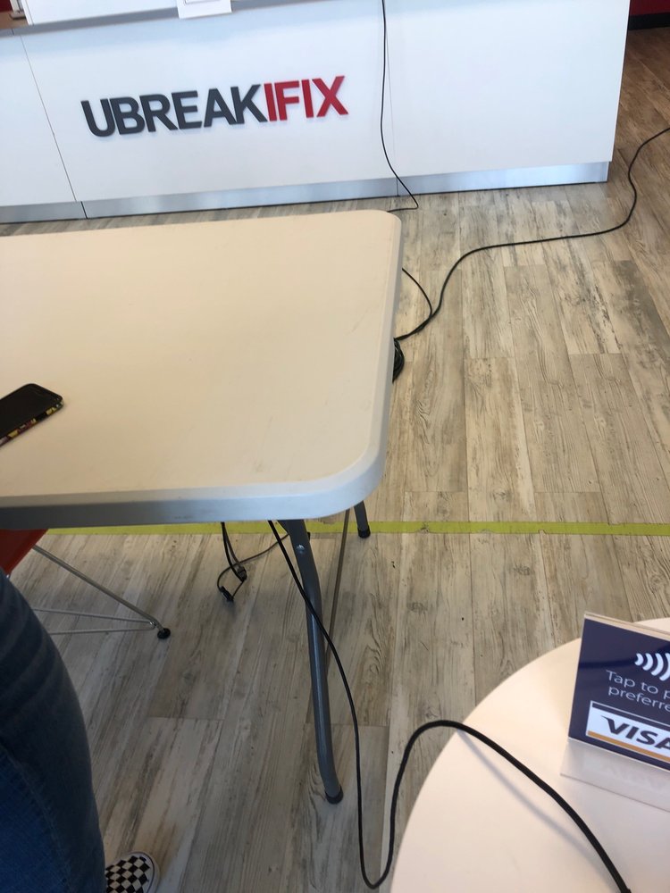 uBreakiFix by Asurion