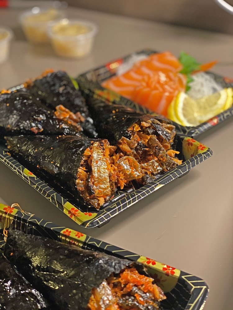 Midori Sushi - Encino