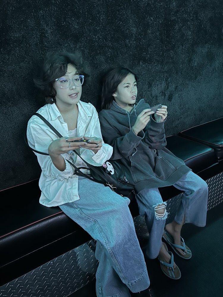 916 Virtual Reality Game Truck