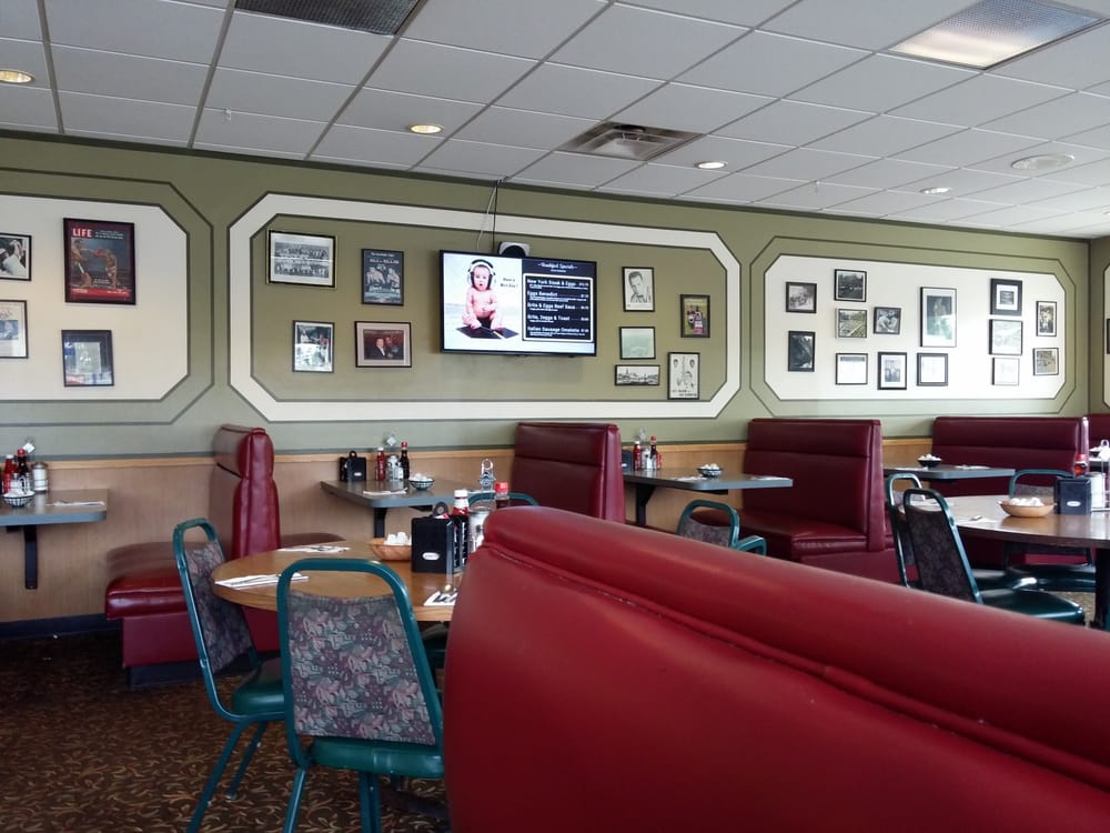 Mt. Hope Diner 28 Photos & 66 Reviews Diners 1511 Mt Hope Ave