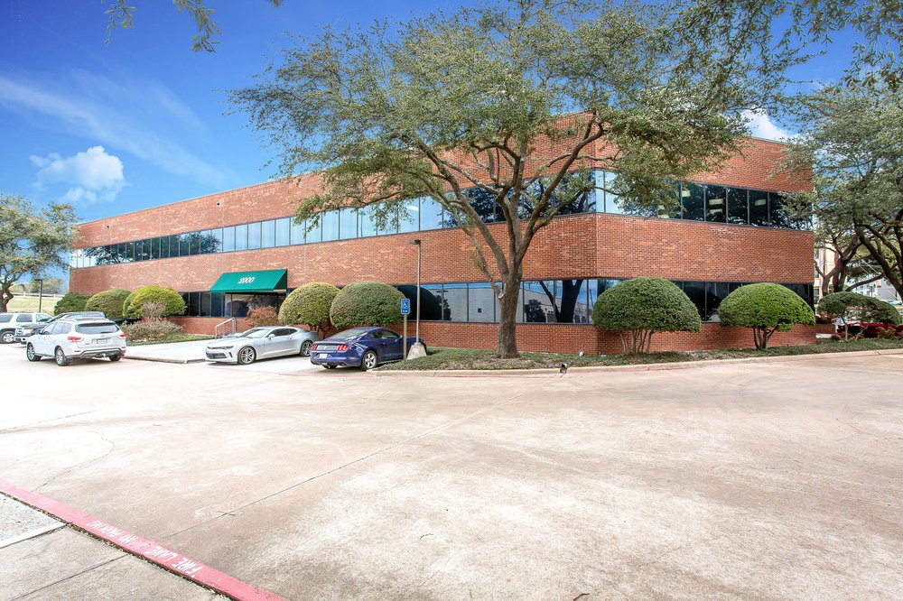 VIRTBIZ Internet Services - Enterprise Hosting Datacenter