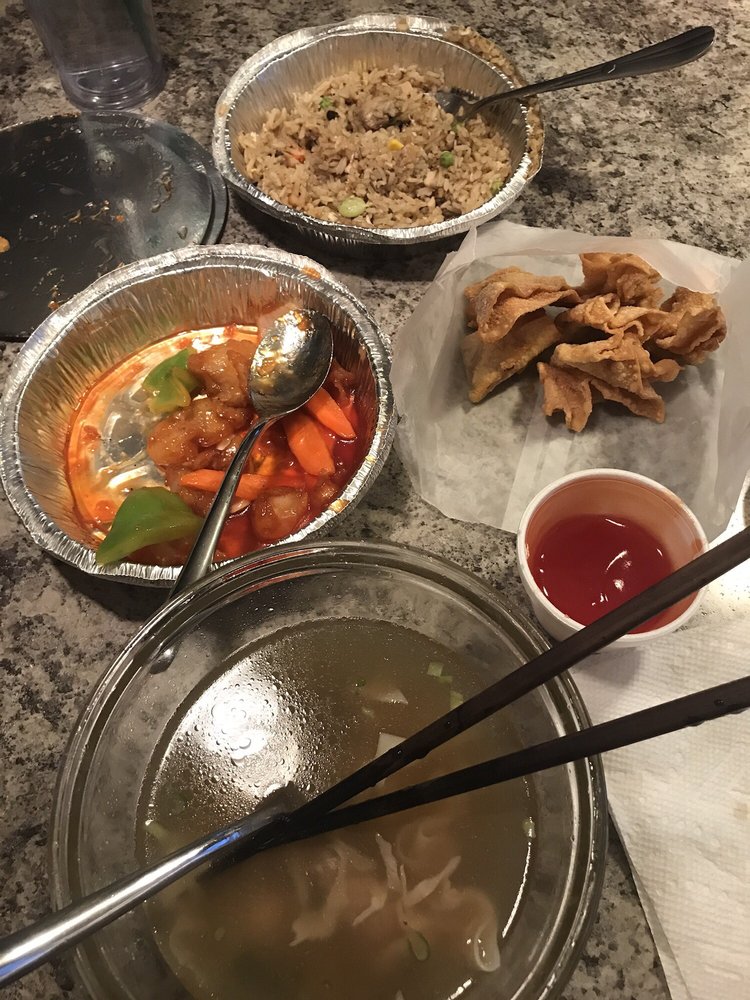 Leng’s Chinese Food Chinese 18212 89 Avenue NW, Edmonton, AB