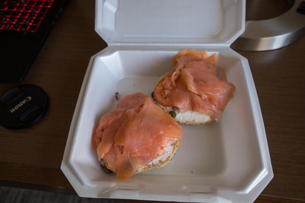 Benny's Bagels