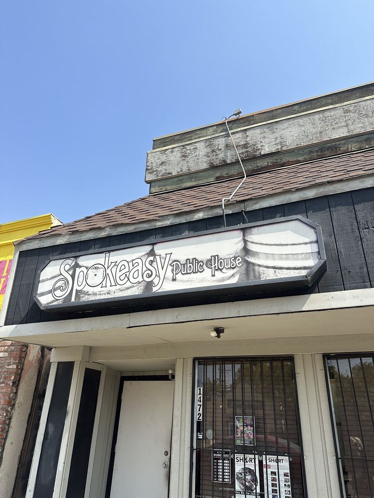 Spokeasy Public House