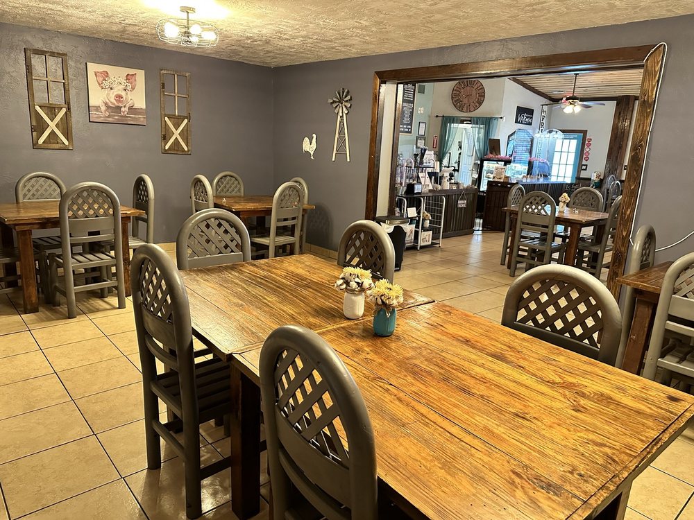Crumbcakes Coffee House & Bakery