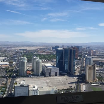 Stratosphere Tower Tour 279 Photos 138 Reviews Amut Parks Photo Of Stratosphere Tower Tour Las Vegas Nv United States Looking Down