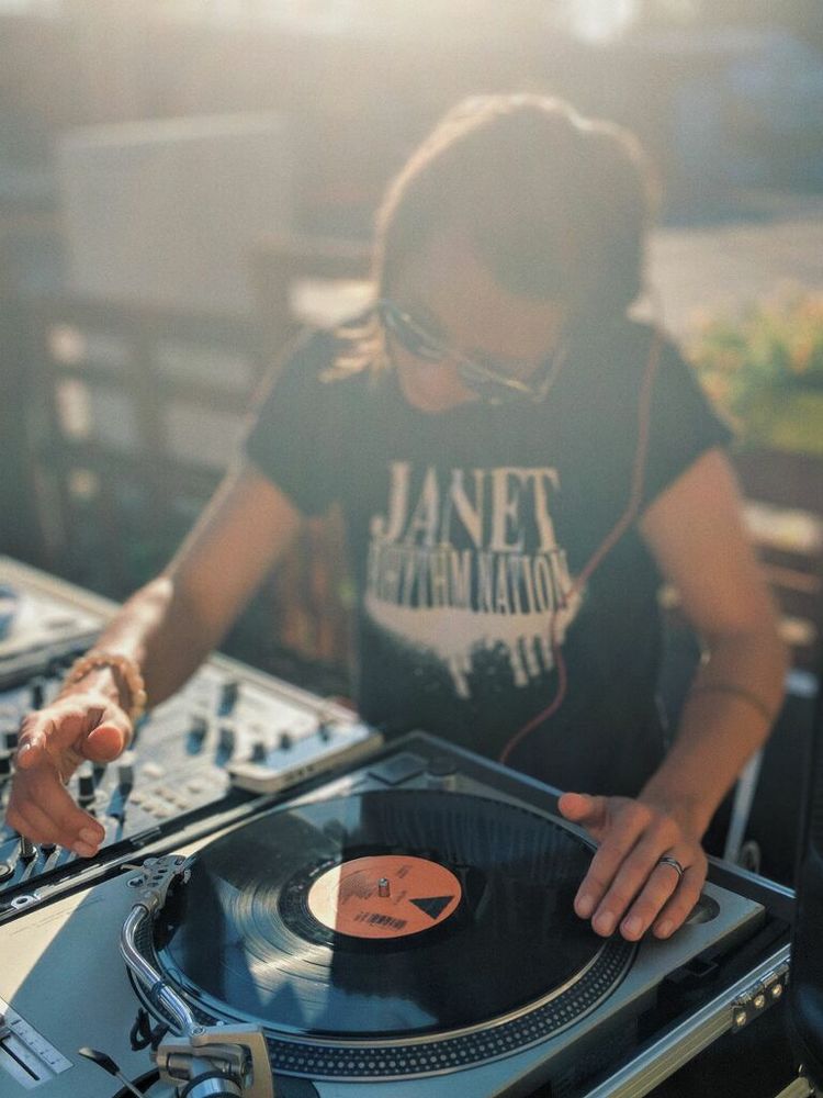 Capture Entertainment