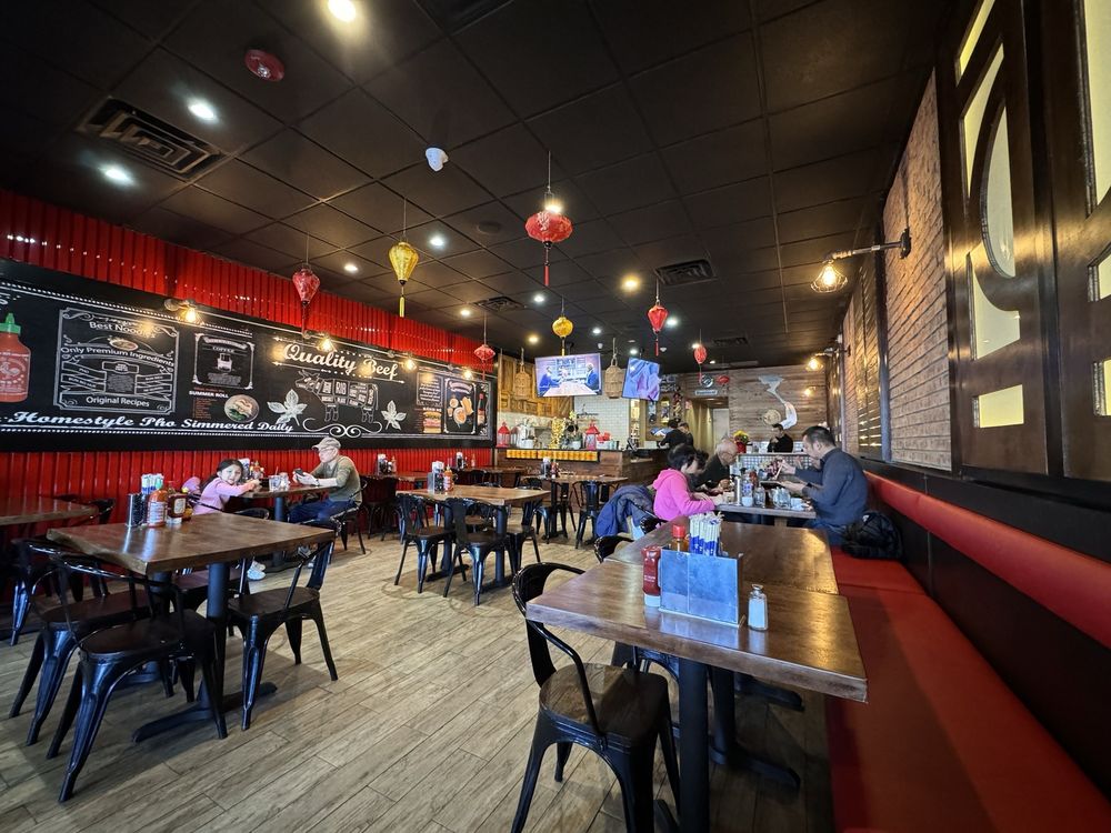 Hên Vietnamese Eatery