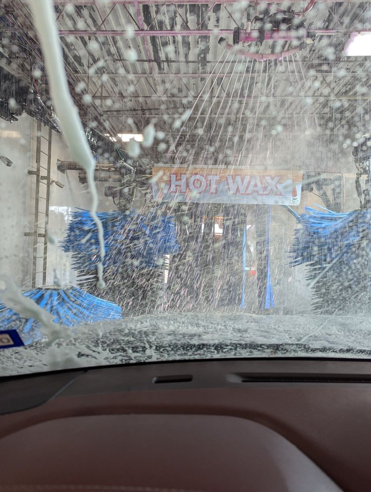 BlueWave Express Car Wash