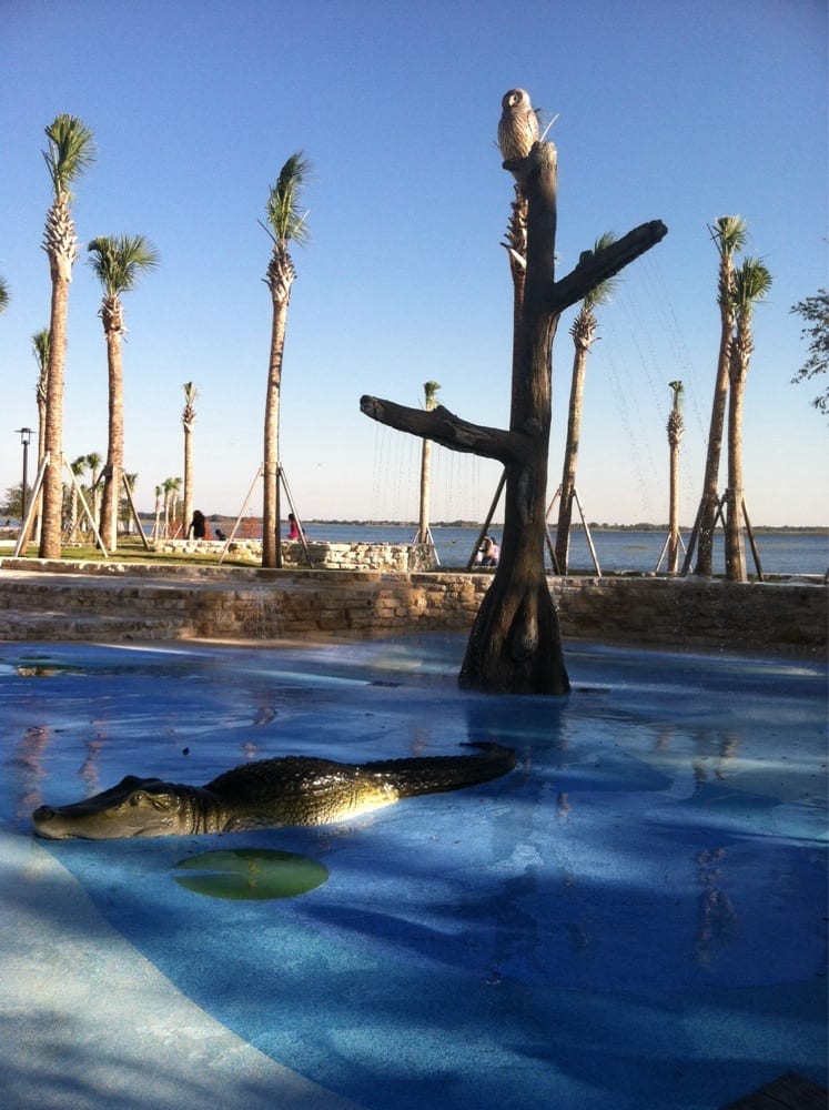 Mini Water Park...and its free Yelp