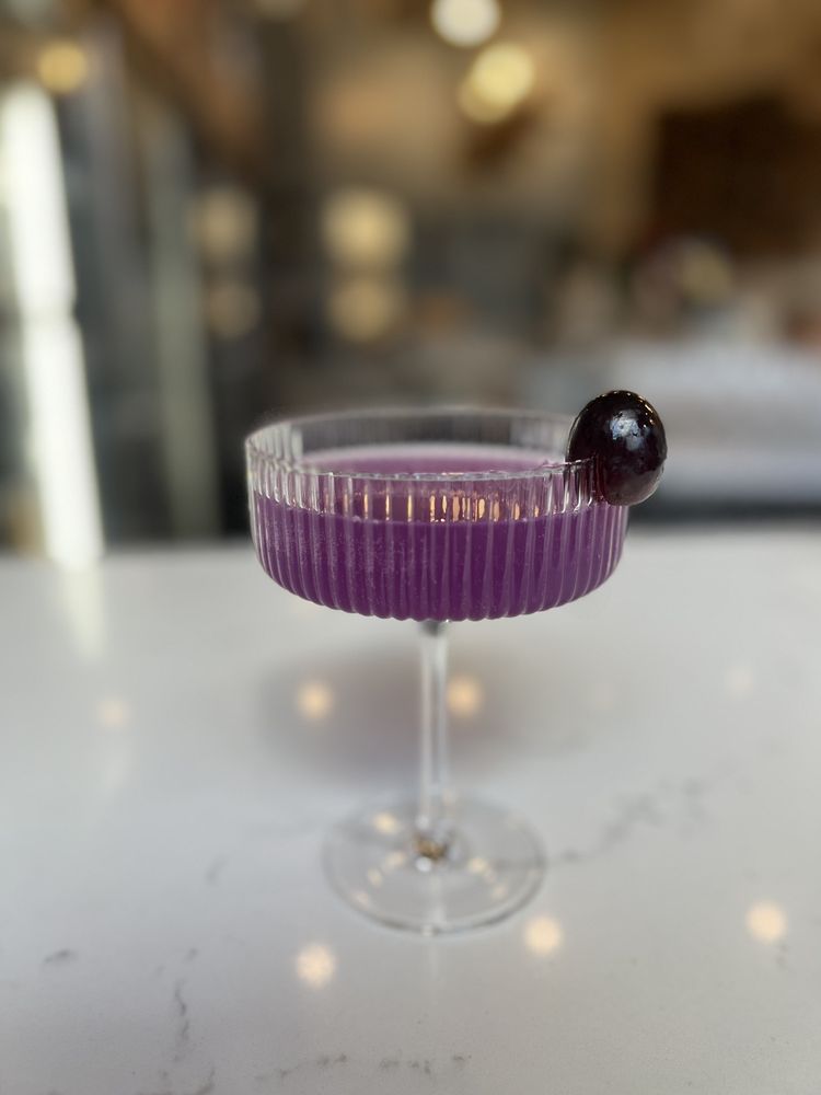 Fizz Champagne & Bubbles Bar