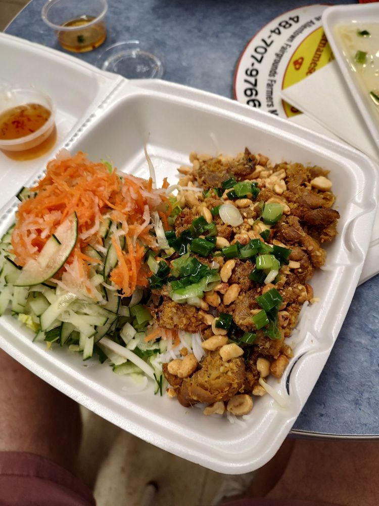 Loan's Authentic Vietnamese Bistro