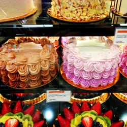 whole food cake review