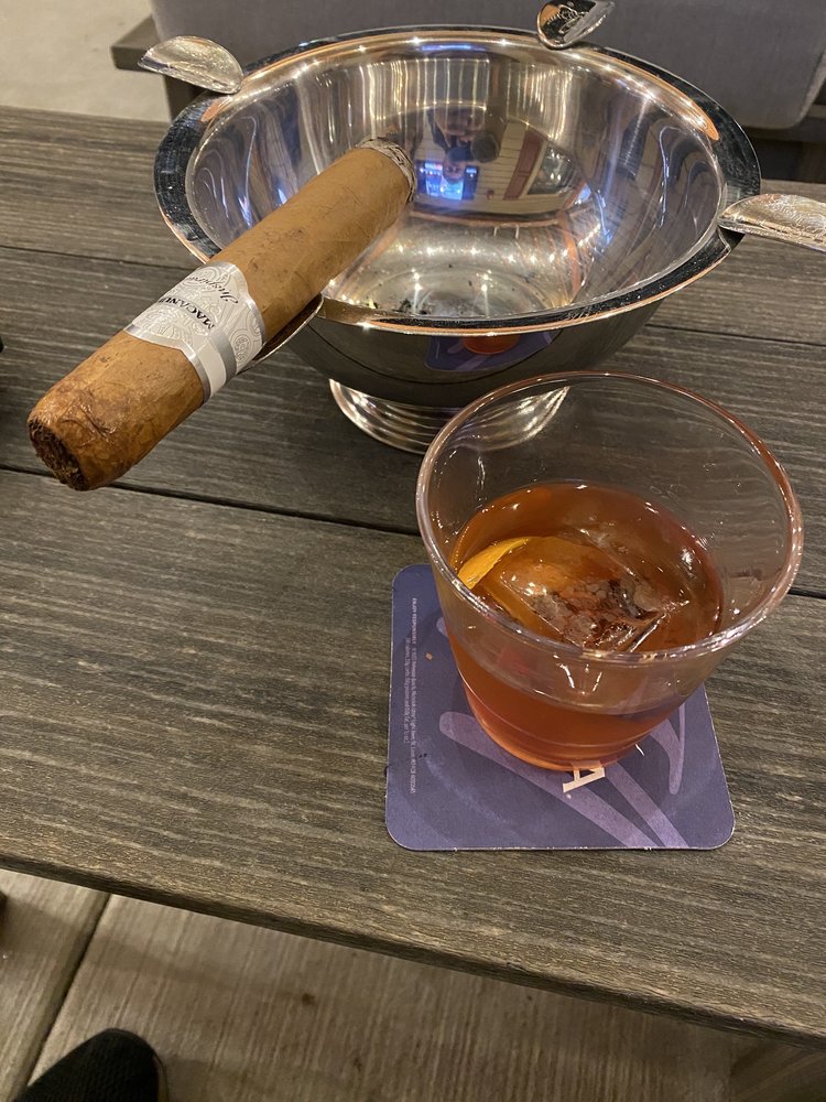 Cigars International Superstore - Katy