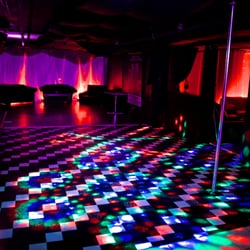 ClubM4 - 13 Photos - Dance Clubs - 2814 Lake Shore Boulevard W ...