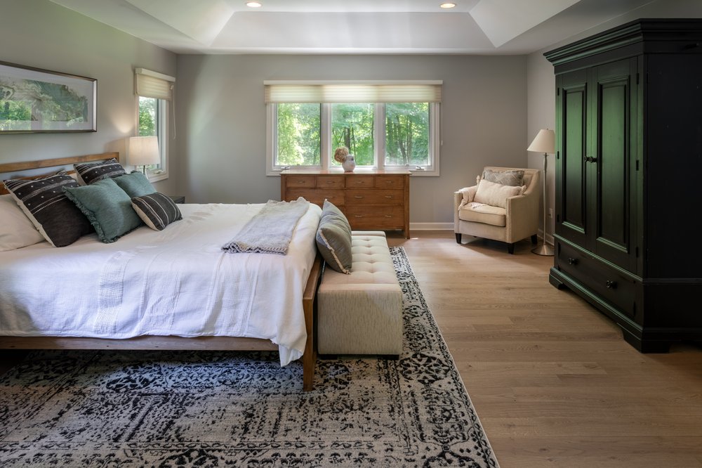 image of business Professional Hardwood Flooring & Trim