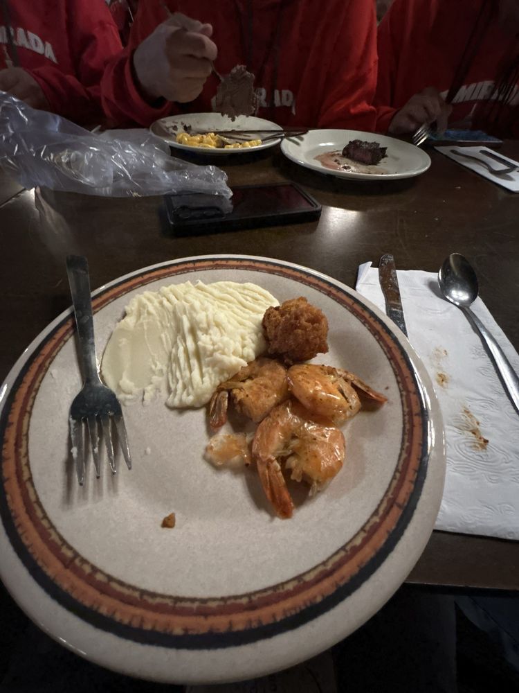Mountain Gate Family Restaurant