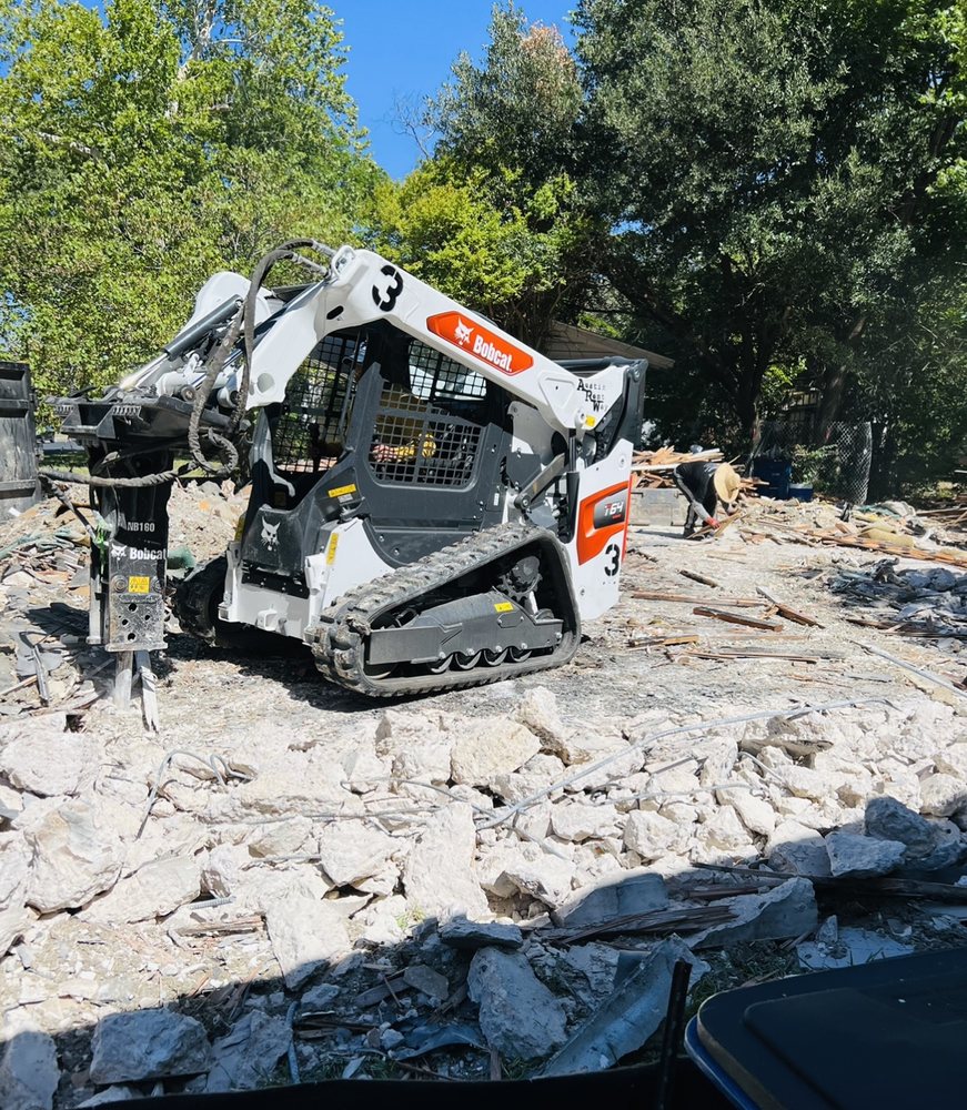 Barrera Demolition & Construction