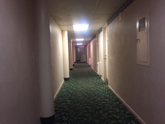 Summit Inn Hotel 351 E Township Line Rd Upper Darby Pa Hotels Summit Inn Hotel 351 E Township Line Rd Upper Darby Pa Hotels Motels Mapquest
