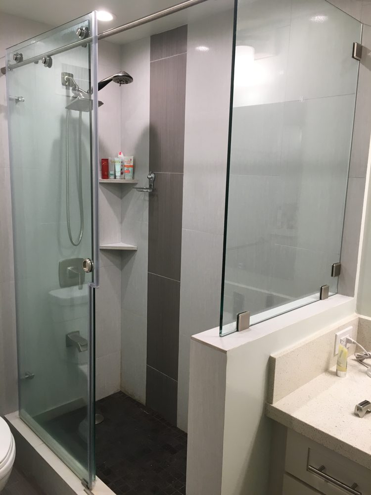 Great Job On The Custom Shower Enclosure With Pony Wall Photo Of A Bc Glass Mirrors Company Honolulu Hi United States