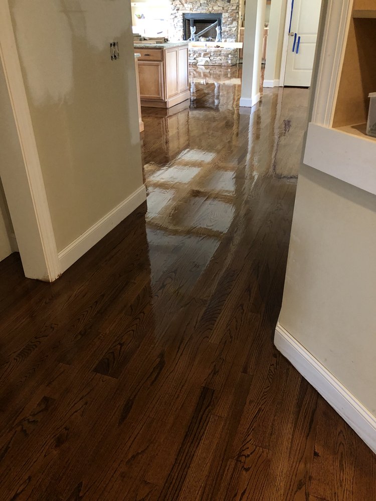 image of business Signature Floors & More