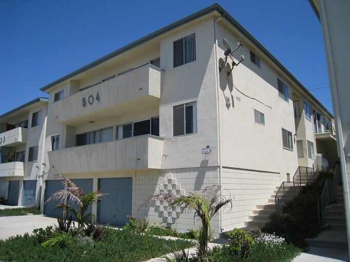 Knob Hill Apartments Apartments 800806 Esplanade, Redondo Beach
