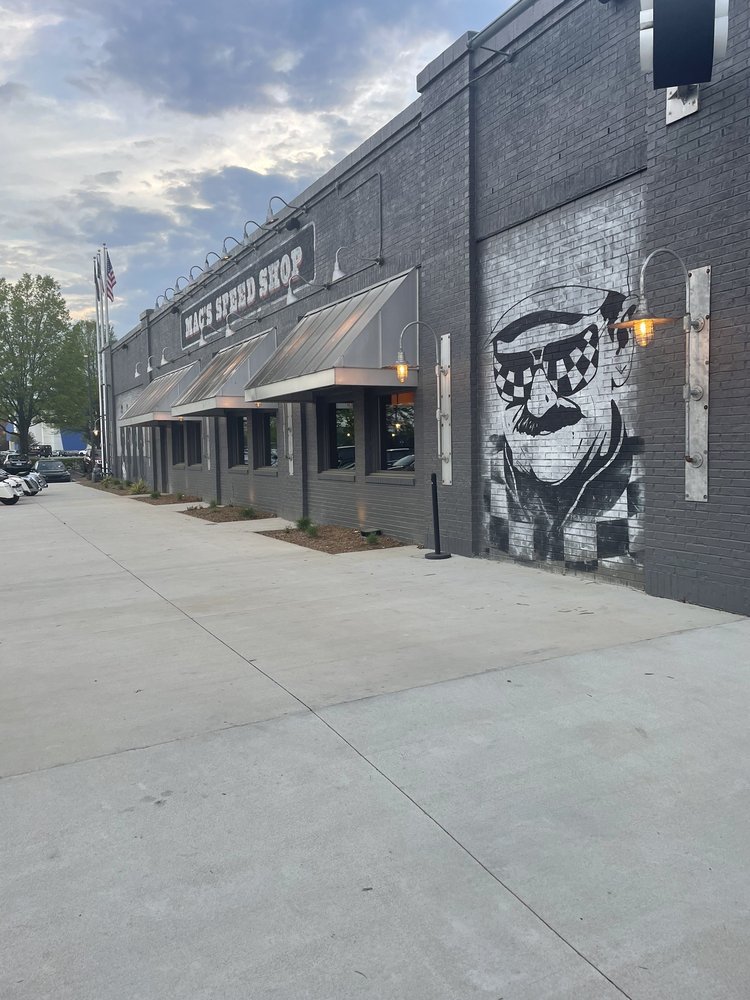 Mac's Speed Shop- Lake Norman