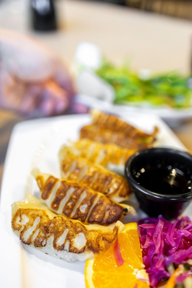 Mizu Sushi Bar & Grill