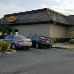 Best Magic Kingdom Restaurants Near Golden Oak Fl 32836 Last Denny S