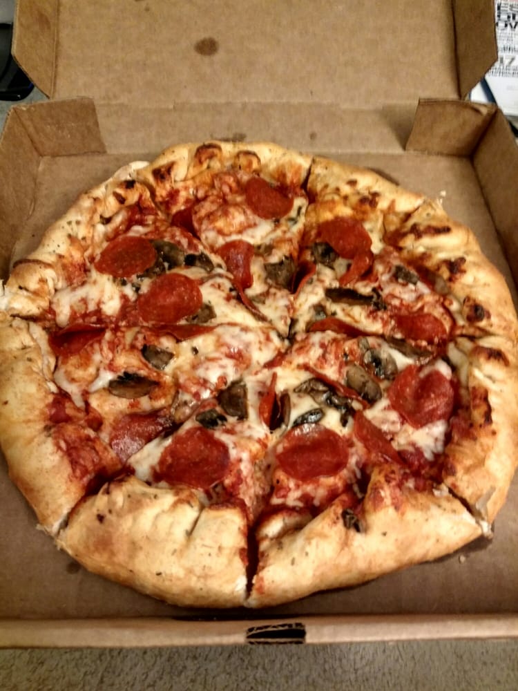 Enzo’s Pizza & Grill - 47 Photos & 64 Reviews - Pizza - 1322 Beck Ave