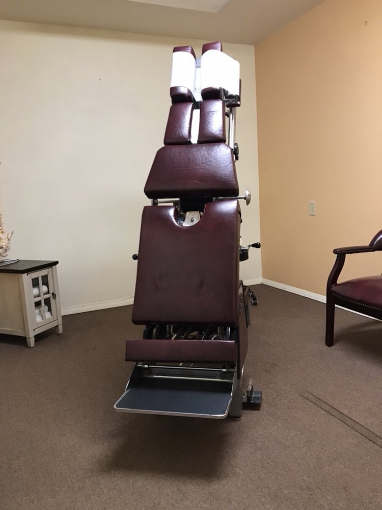 Advanced Chiropractic Clinic and Acupuncture