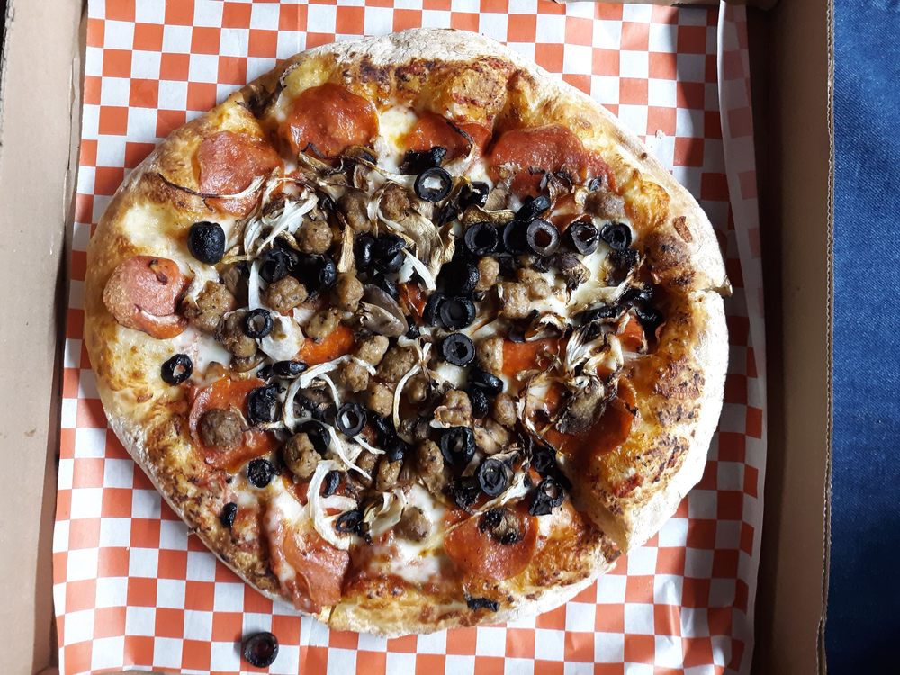 Valentino's Pizza