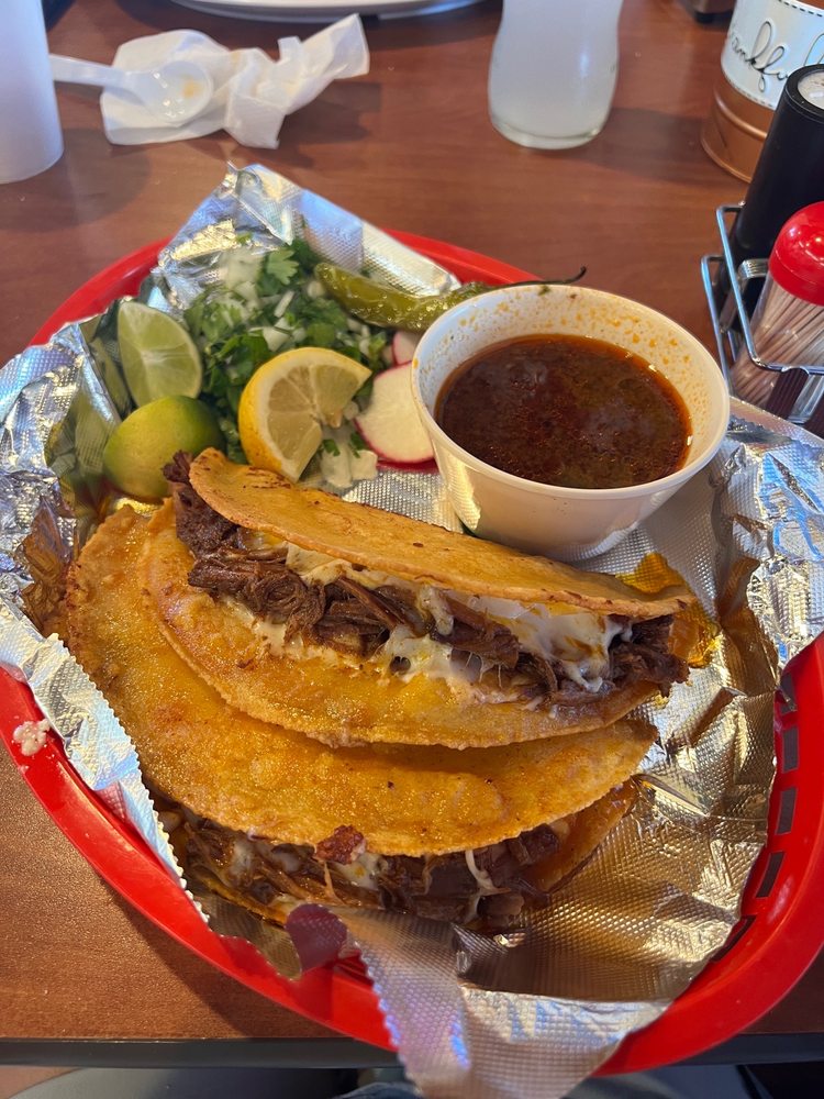 Colimas Restaurant
