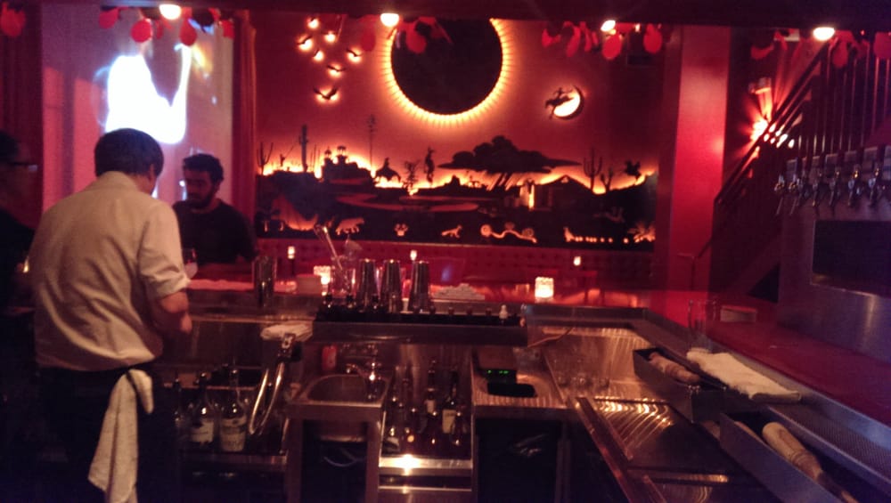 R Bar 80 Photos & 56 Reviews Cocktail Bars 350 E Congress St, Pie