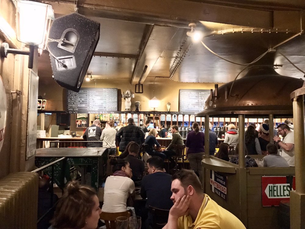 Delirium Café 524 Photos & 448 Reviews Beer Bar Impasse de la Fidélité 4A, CentreVille