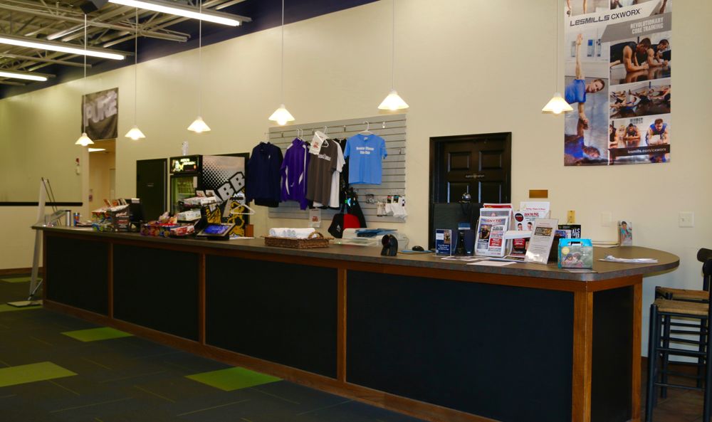 Premier Fitness 24 Photos & 16 Reviews Gyms 2006 Industrial Dr