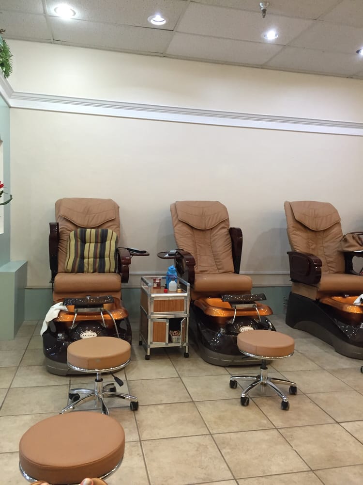 City Nails Nail Salons 2352 Immokalee Rd, Naples, FL Phone Number