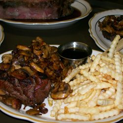 Homefront 11 Photos 10 Reviews Seafood 417 2nd St Random Photo Of Homefront Random Lake Wi United States Add A Caption