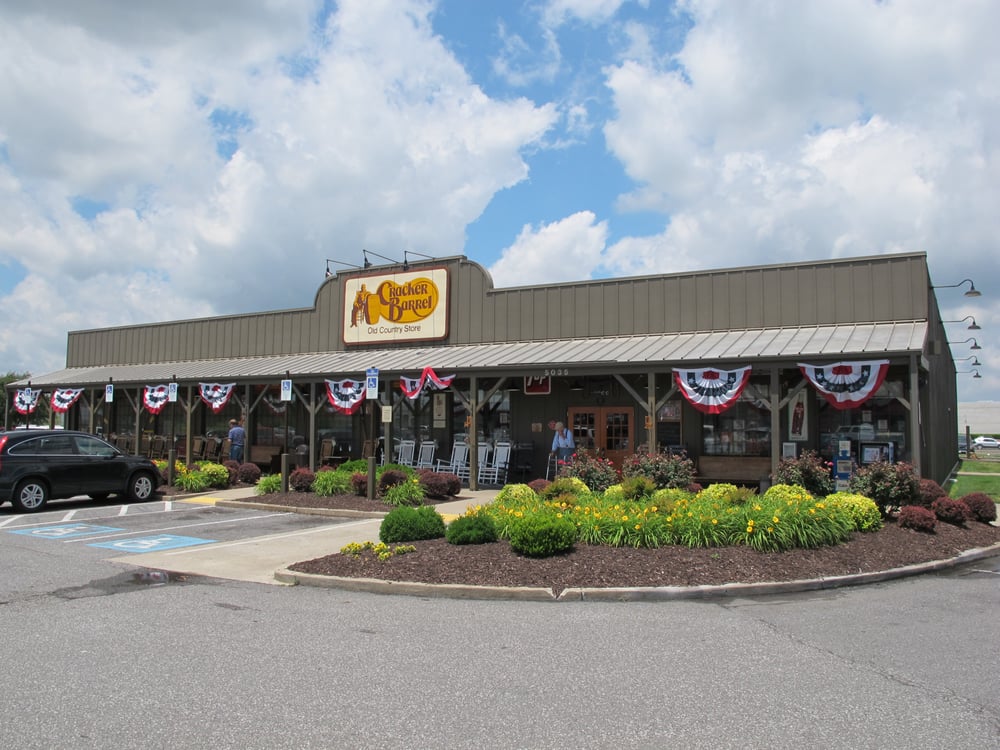 Cracker Barrel Old Country Store 18 Reviews Southern 5035