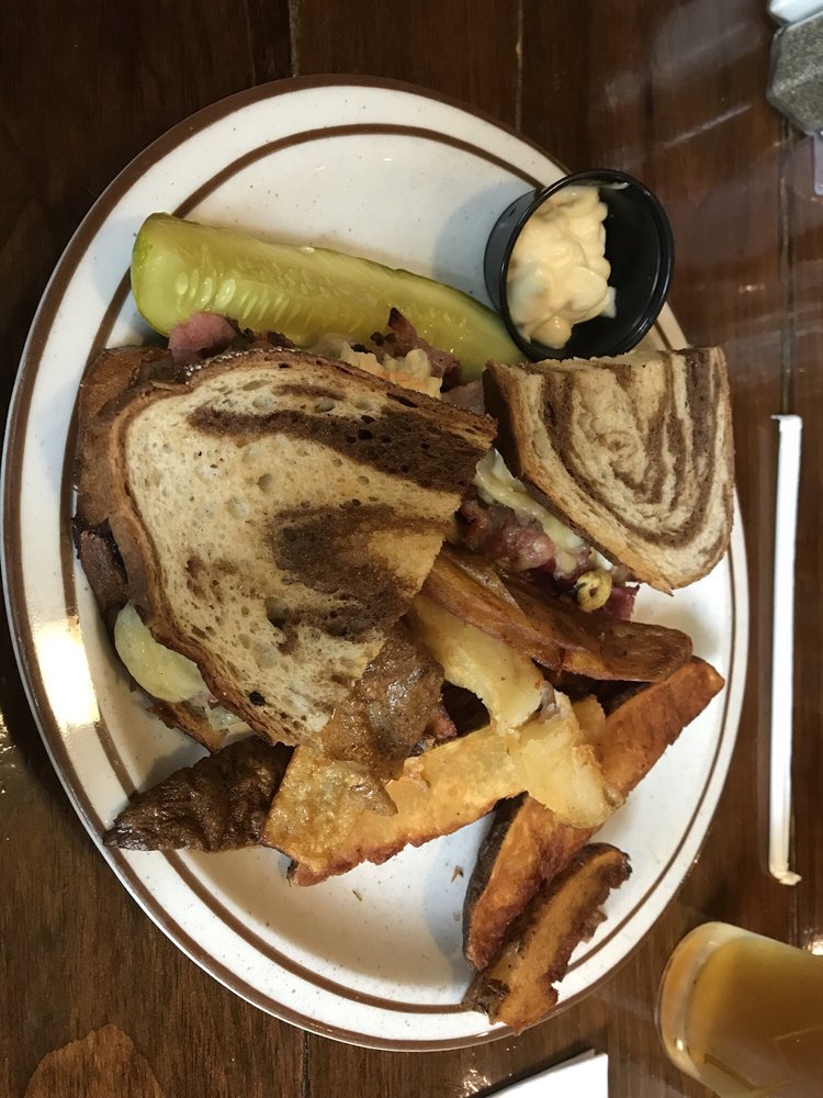 Digger’s Ales N’ Eats 95 Photos & 102 Reviews American (Traditional) 58 W Main St