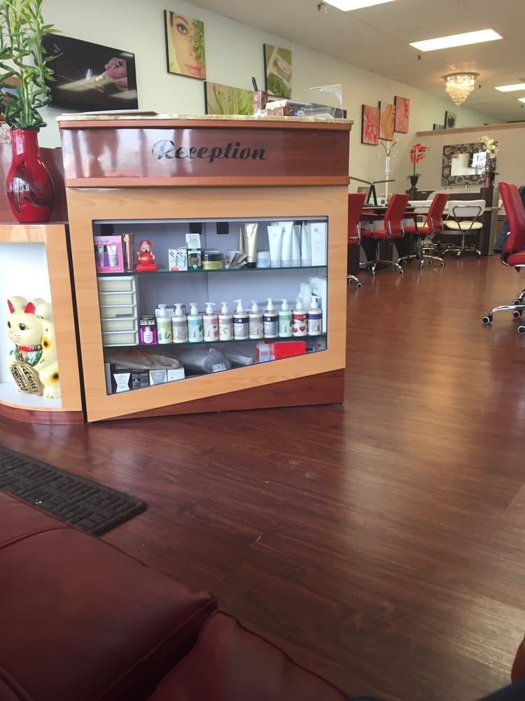 Nails 2000 Nail Salons 76 Derry Rd Hudson Nh 03051, Hudson, NH