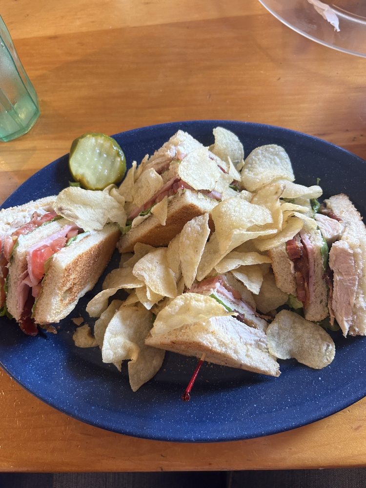 Honey Creek Inn