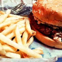 Louie M S Burger 67 Photos 165 Reviews Burgers 1718 Photo Of Louie M S Burger Omaha Ne United States Blue Cheese