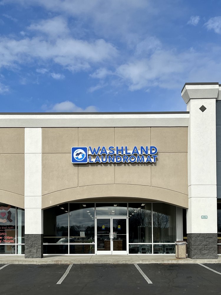WashLand Laundromat