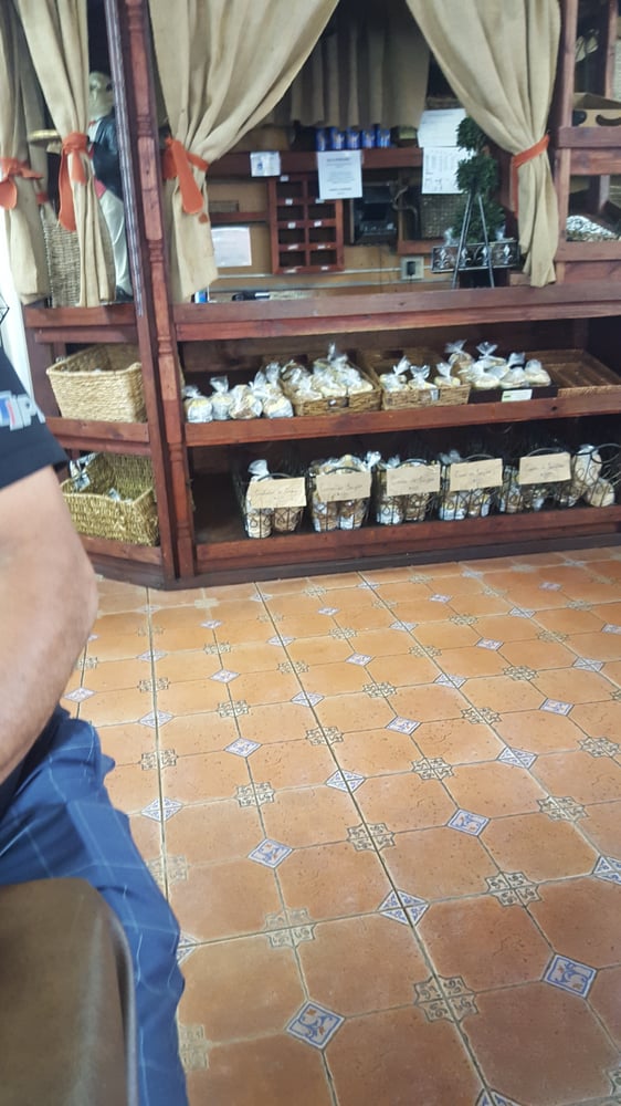 La Sombra Longaniza De Dona Maria 17 Photos Caribbean PR156