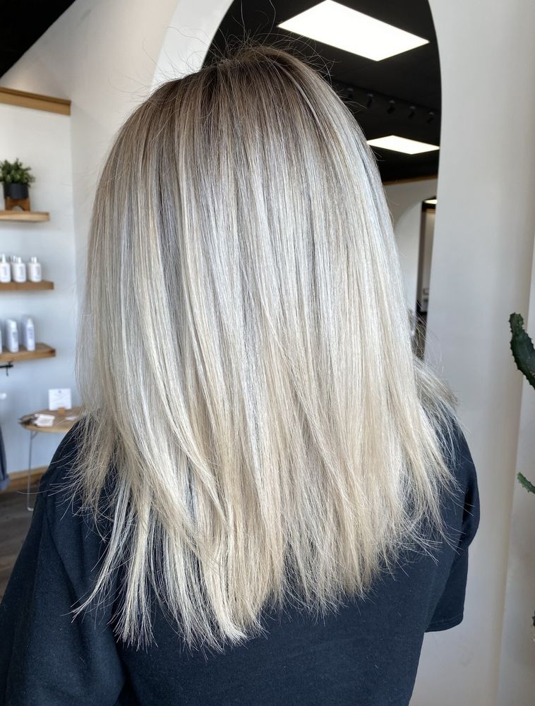 Lauren Woodham Beauty