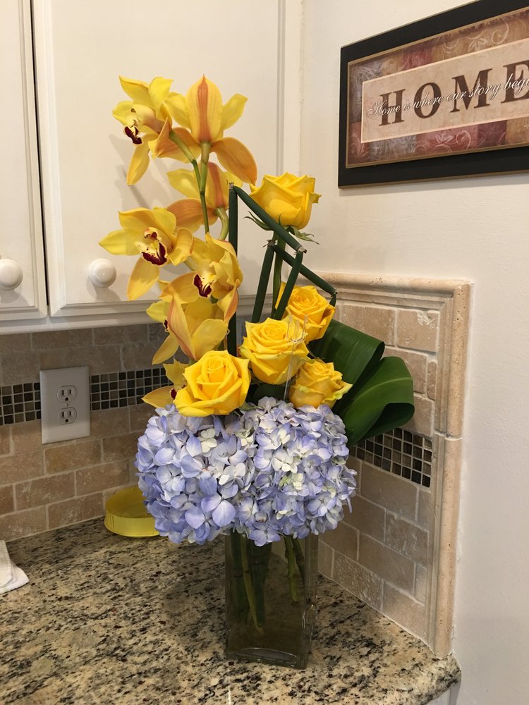 Springtown Flower Shop 13 Photos Florists 311 East Hwy 199