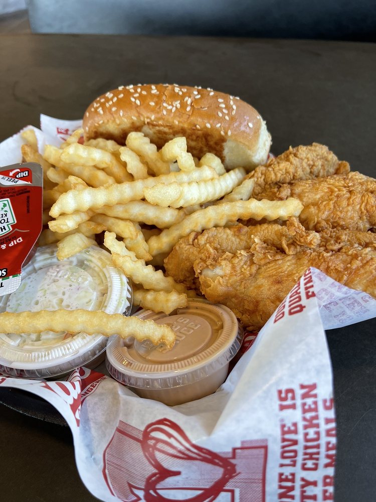 Raising Cane's Chicken Fingers